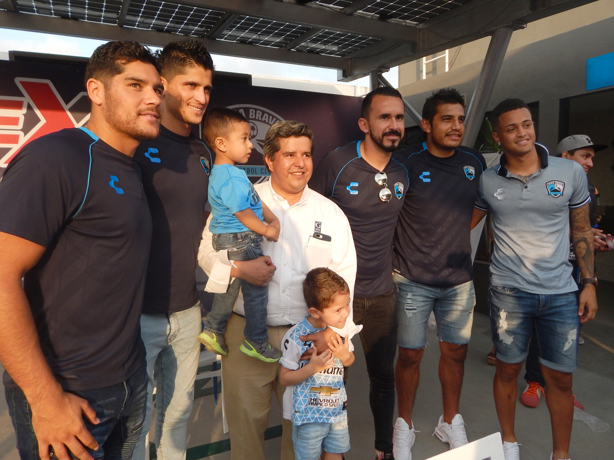 Galería - Convivencia Jaiba Brava